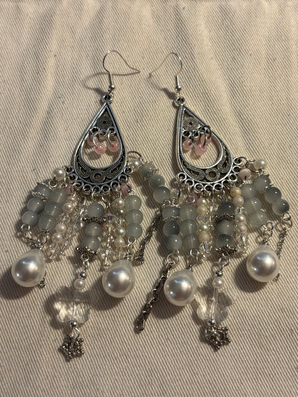 Frosted Pearl Wings Earrings