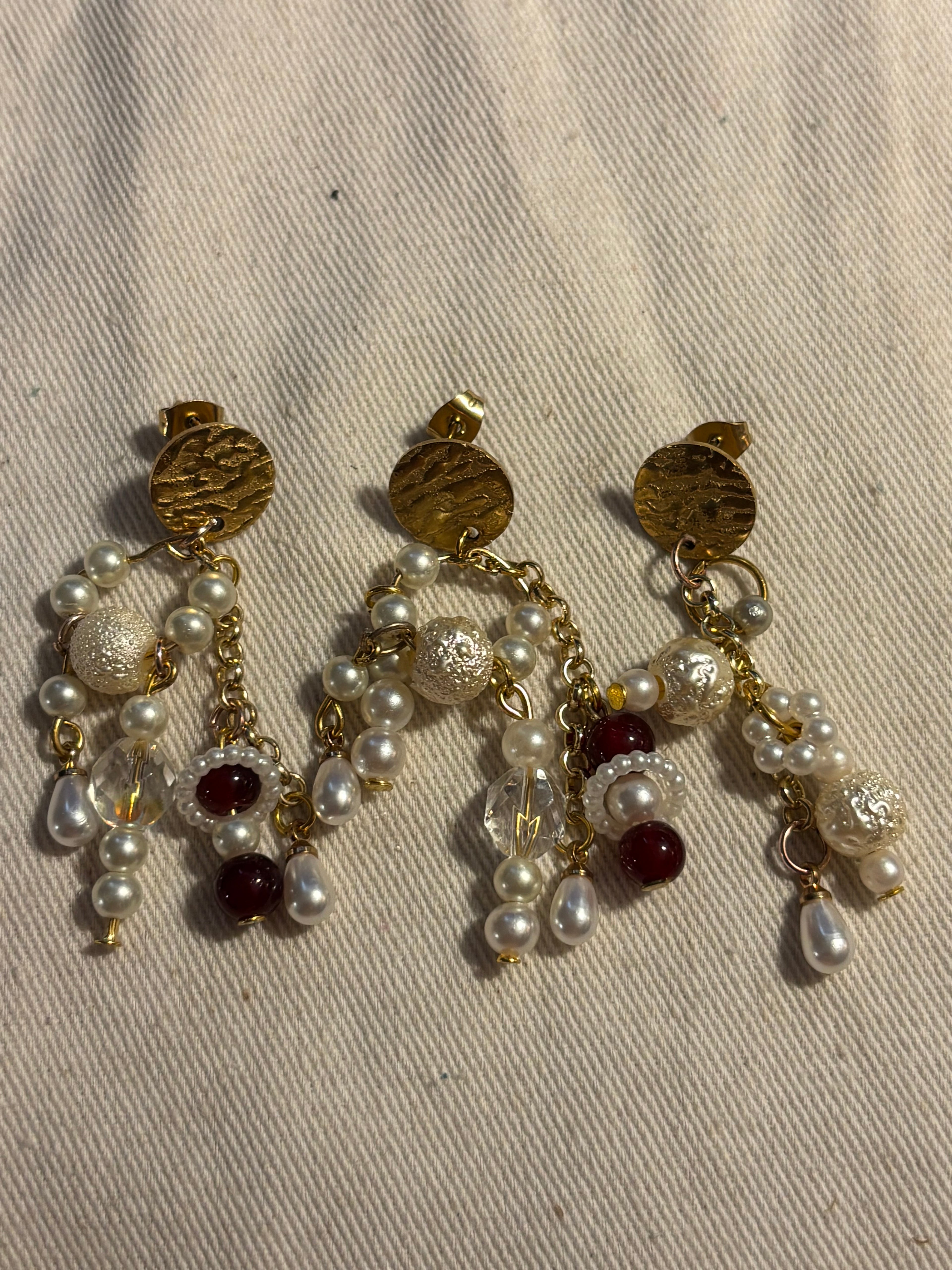 Dainty Gold Trio