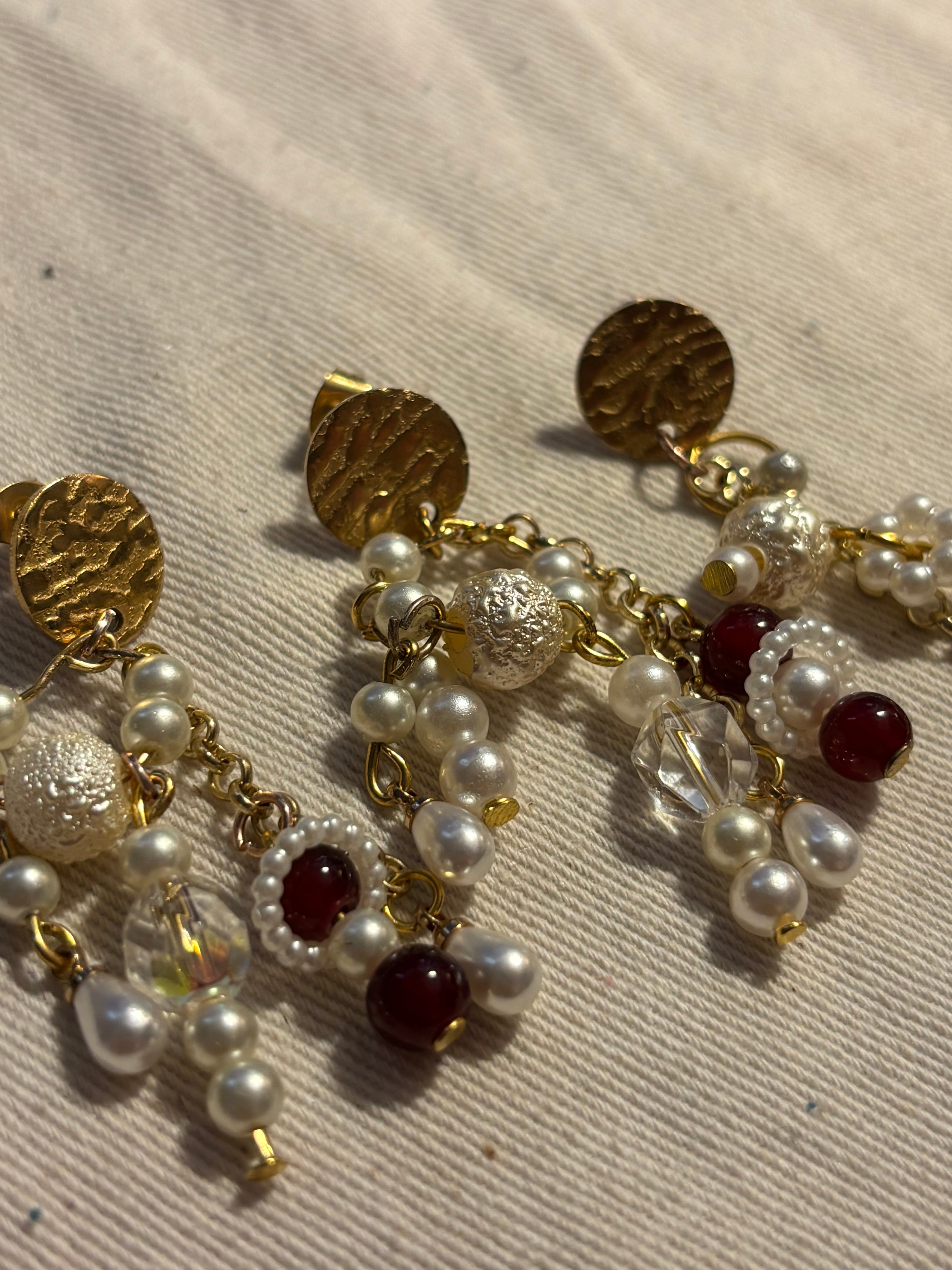 Dainty Gold Trio